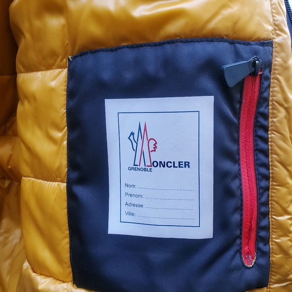 Moncler Jacket - Picture 7 of 12